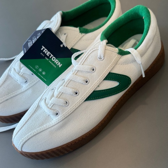 Tretorn Shoes - Tretorn White Canvas Sneakers with Green Accents and Gum Sole